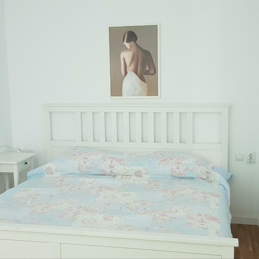 Old Town Apartament Apartment Targoviste Ngoại thất bức ảnh