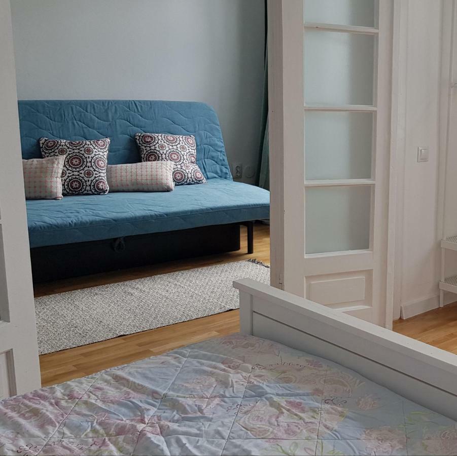 Old Town Apartament Apartment Targoviste Ngoại thất bức ảnh